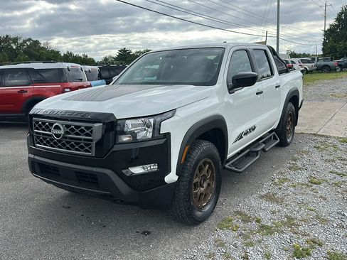 Used 2024 Nissan Frontier SV w/ Hardbody Edition image 1