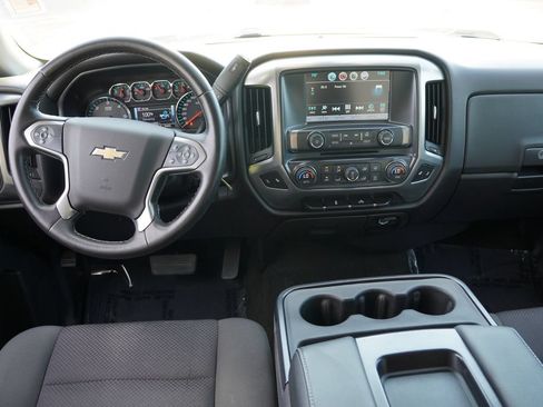 Used 2017 Chevrolet Silverado 1500 LT w/ All Star Edition AWD/4WD image 19