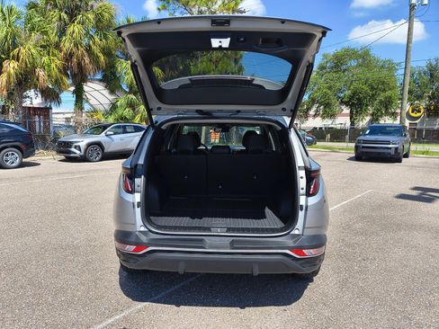 Used 2023 Hyundai Tucson SEL w/ Convenience Package FWD image 11