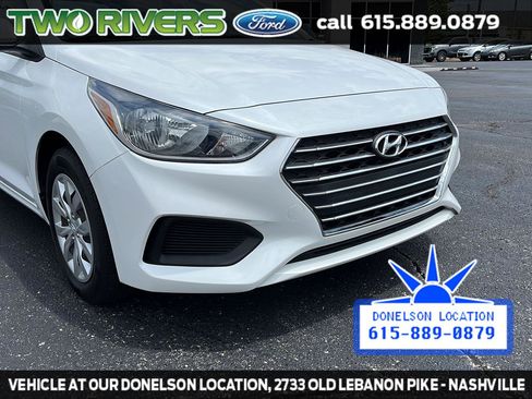 Used 2020 Hyundai Accent SE FWD image 12