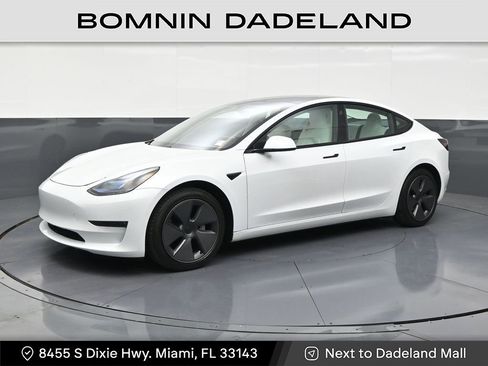 Used 2021 Tesla Model 3 Long Range image 1
