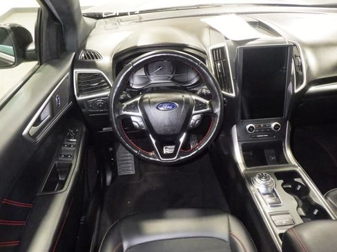 Used 2022 Ford Edge ST-Line AWD/4WD image 9