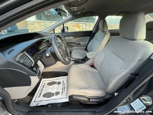 Used 2013 Honda Civic LX image 24