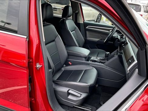 Used 2022 Volkswagen Atlas SE image 12