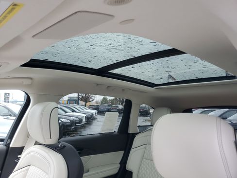 New 2026 Lincoln Nautilus Black Label w/ Jet Appearance Package image 10