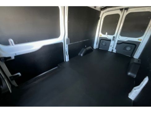 New 2026 Ford Transit 250 148 Medium Roof w/ Load Area Protection Package RWD image 38