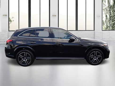 Used 2026 Mercedes-Benz GLC 300 image 6
