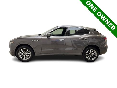 Used 2021 Maserati Levante S image 12