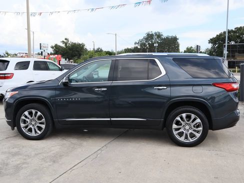 Used 2020 Chevrolet Traverse Premier FWD image 6