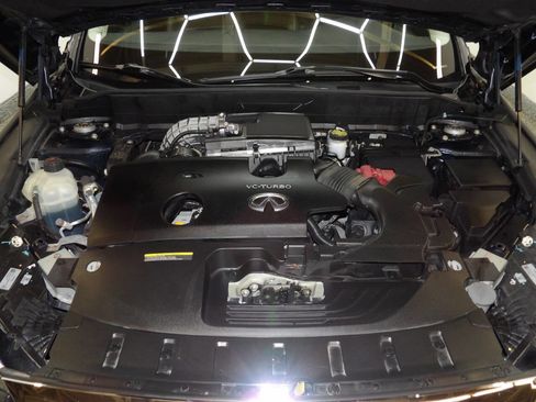 Used 2019 INFINITI QX50 Essential w/ Premium Heat Package image 24