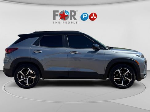 Used 2021 Chevrolet TrailBlazer RS w/ Sun and Liftgate Package FWD image 6