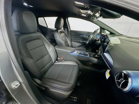 New 2026 Chevrolet Equinox EV LT AWD/4WD image 31