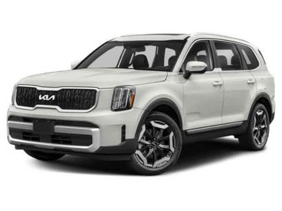 Used 2023 Kia Telluride EX w/ EX Captain's Chair Package