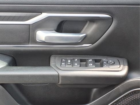 Used 2025 RAM 1500 Big Horn AWD/4WD image 17