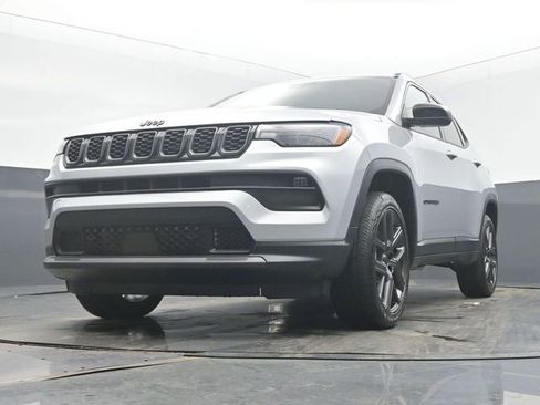 New 2026 Jeep Compass Latitude w/ Sun and Sound Group image 46
