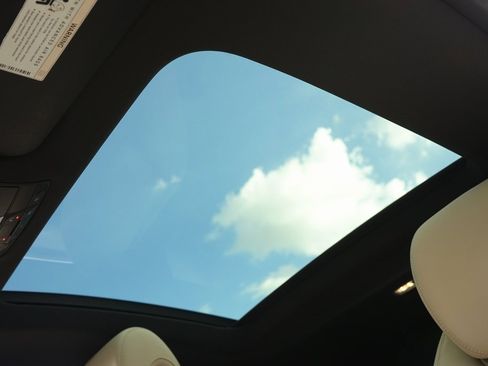 Used 2018 Mercedes-Benz C 300 Coupe image 9