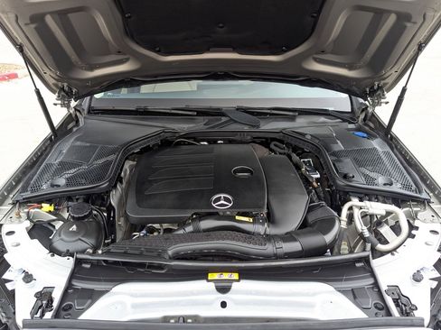 Used 2020 Mercedes-Benz C 300 Sedan image 32