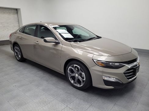 Used 2024 Chevrolet Malibu LT image 11