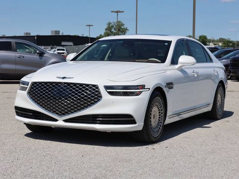 Used 2020 Genesis G90 3.3T Premium AWD/4WD image 6