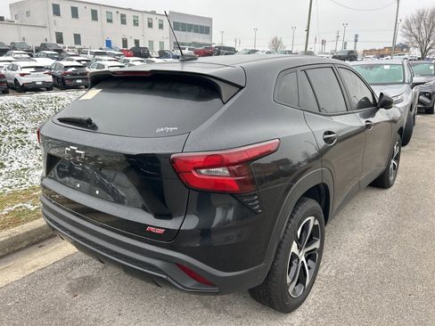 Used 2024 Chevrolet Trax RS image 5