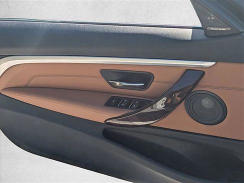 Used 2020 BMW 430i xDrive Convertible w/ Convenience Package image 12