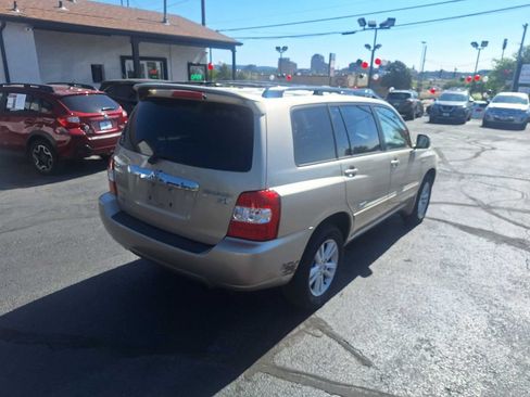 Used 2007 Toyota Highlander Limited AWD/4WD image 8