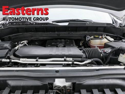 Used 2024 Chevrolet Silverado 1500 LT w/ Protection Package RWD image 7