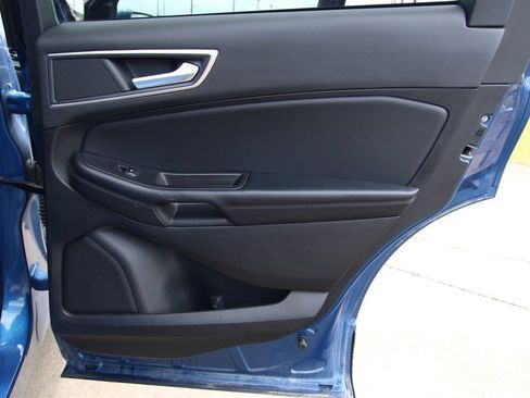 Used 2024 Ford Edge SEL AWD/4WD image 39