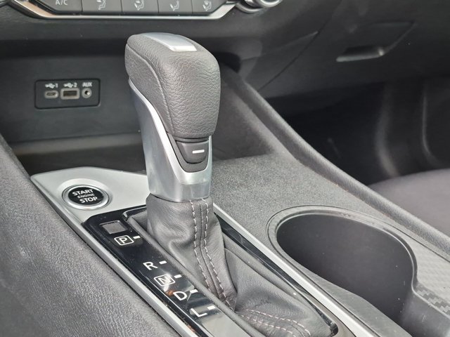 Used 2025 Nissan Altima 2.5 SV FWD image 10
