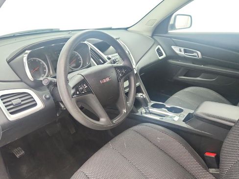 Used 2017 GMC Terrain SLE image 10