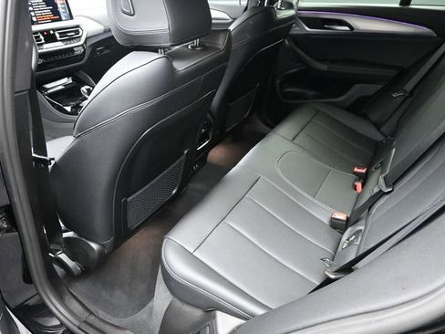 Used 2025 BMW X4 xDrive30i w/ Premium Package image 18