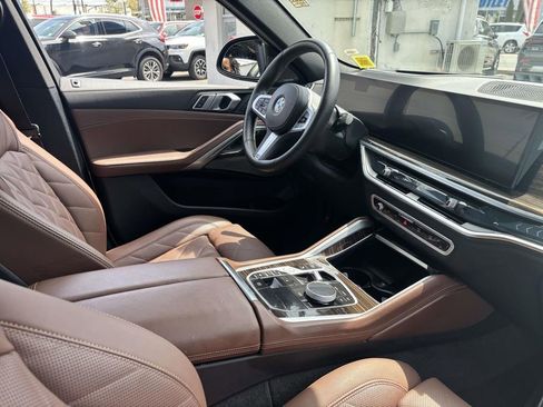 Used 2026 BMW X6 xDrive40i w/ Climate Comfort Package AWD/4WD image 13