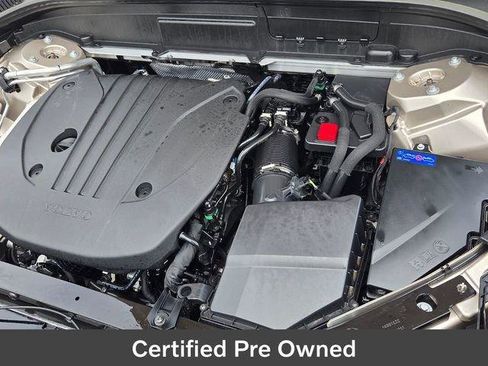 Used 2024 Volvo XC60 B5 Ultimate w/ Protection Package Premier AWD/4WD image 21