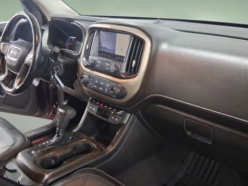 Used 2019 GMC Canyon Denali image 19