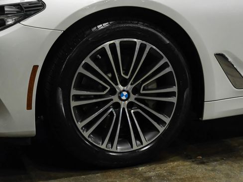 Used 2018 BMW 540i xDrive w/ Premium Package AWD/4WD image 57