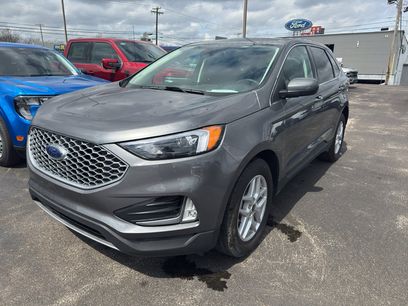 Used 2024 Ford Edge SEL w/ Convenience Package