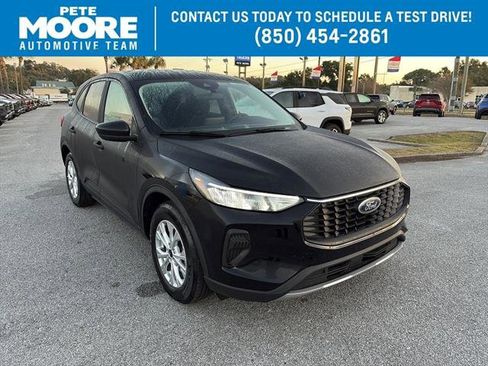 Used 2025 Ford Escape Active image 1