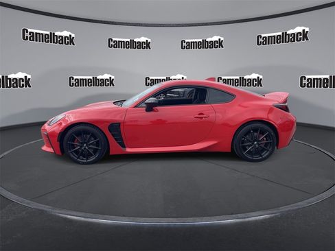 Used 2023 Toyota GR86 Premium w/ ALL Weather Mat Package (TMS) image 4