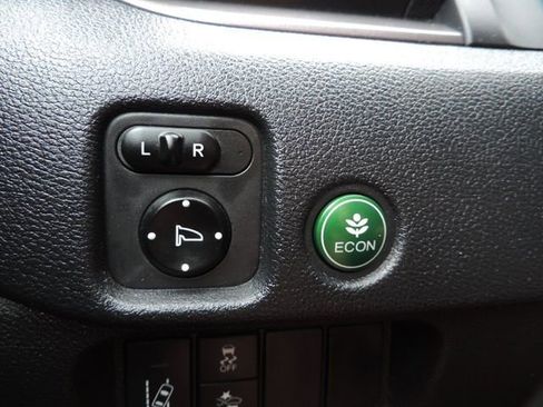 Used 2018 Honda Pilot EX-L image 27