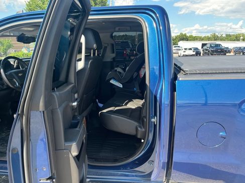 Used 2018 Chevrolet Silverado 1500 LTZ w/ Sport Package AWD/4WD image 10