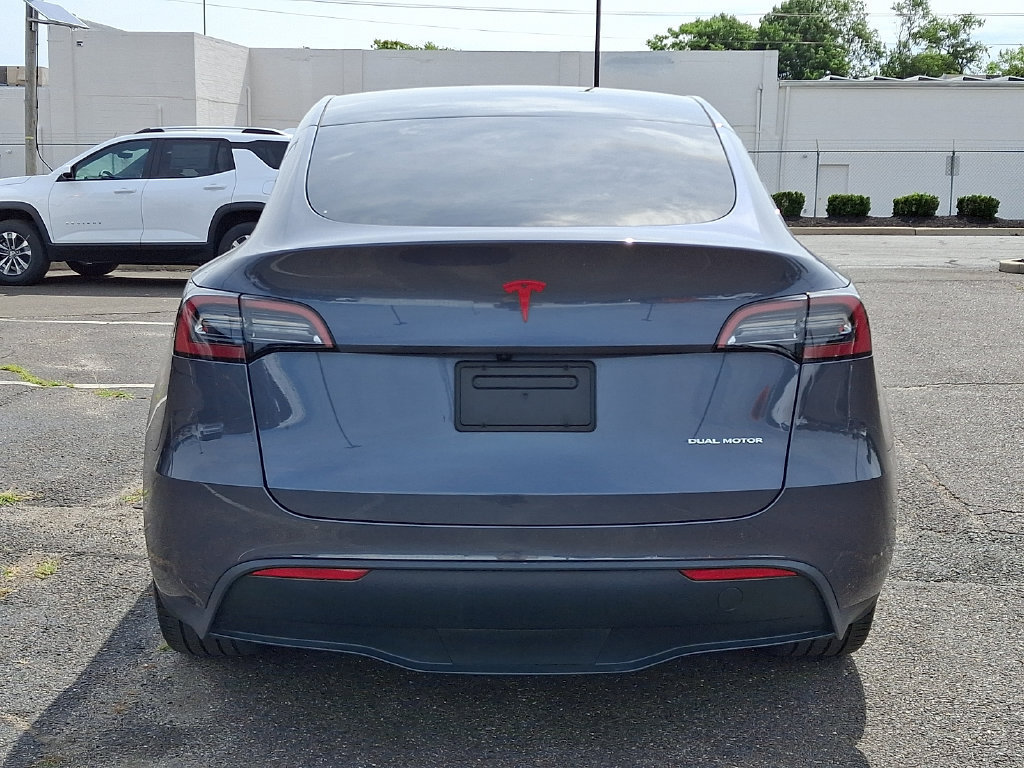Used 2023 Tesla Model Y Long Range AWD/4WD image 9