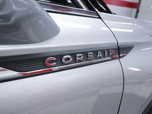 Used 2020 Lincoln Corsair Reserve w/ Equipment Group 201A image 8