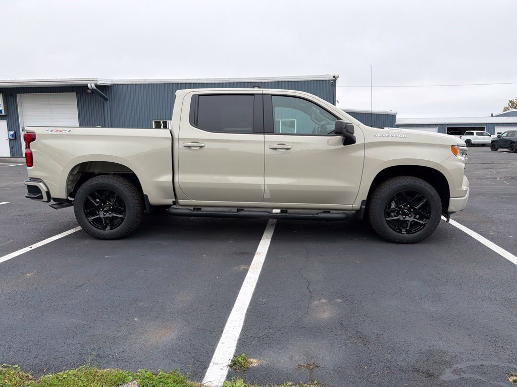 New 2026 Chevrolet Silverado 1500 RST w/ RST Select Package AWD/4WD image 2