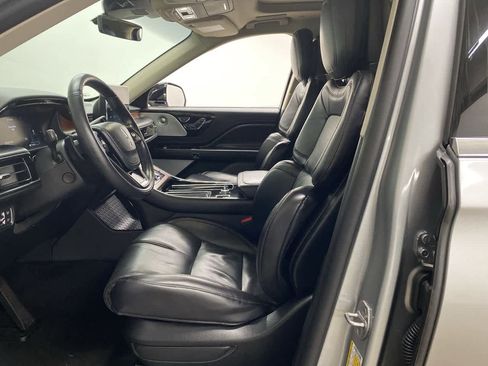 Used 2020 Lincoln Aviator Reserve w/ Equipment Group 202A image 13