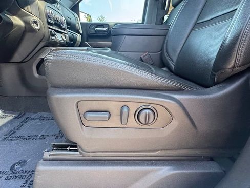 Used 2022 GMC Sierra 1500 Denali w/ Driver Alert Package II AWD/4WD image 25