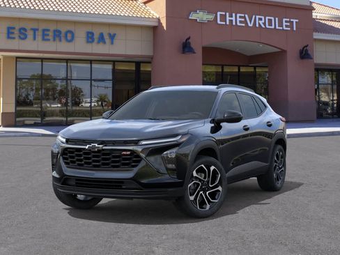 New 2026 Chevrolet Trax RS w/ Driver Confidence Package FWD image 6