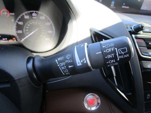 Certified 2023 Acura RDX FWD w/ Technology Package image 31