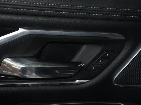 Used 2021 RAM 1500 Laramie AWD/4WD image 10