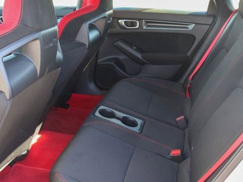 Used 2024 Honda Civic Type R image 11