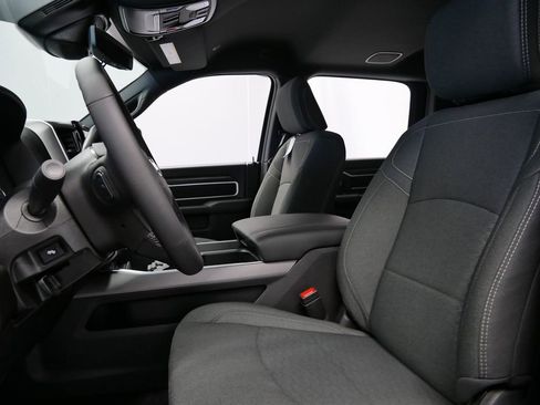 New 2026 RAM 3500 Big Horn AWD/4WD image 3